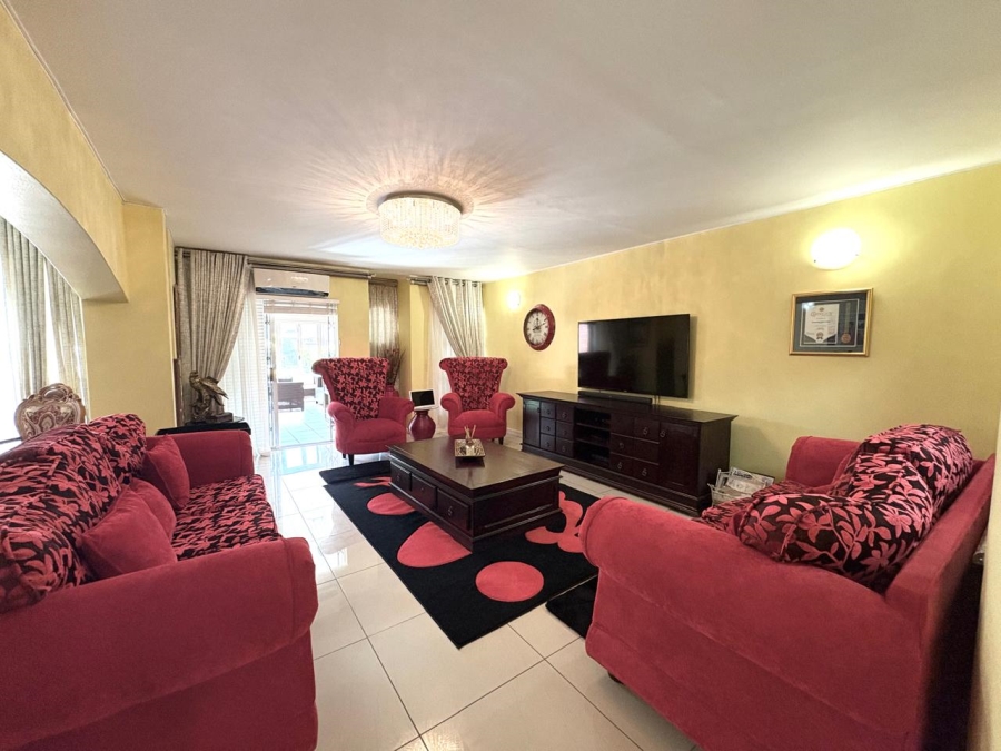 3 Bedroom Property for Sale in Seemeeupark Free State